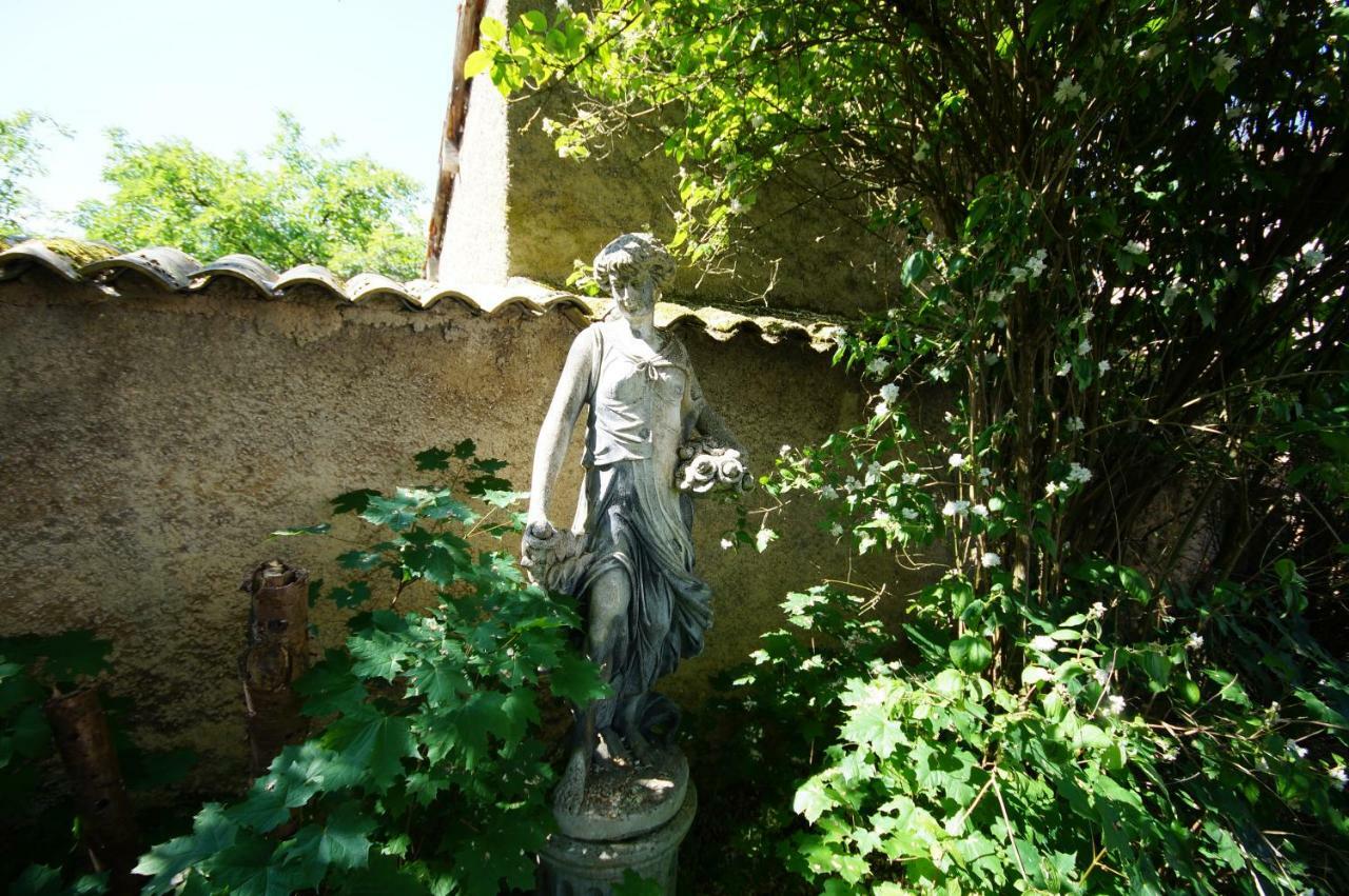 Le Clos Domremy Exterior foto